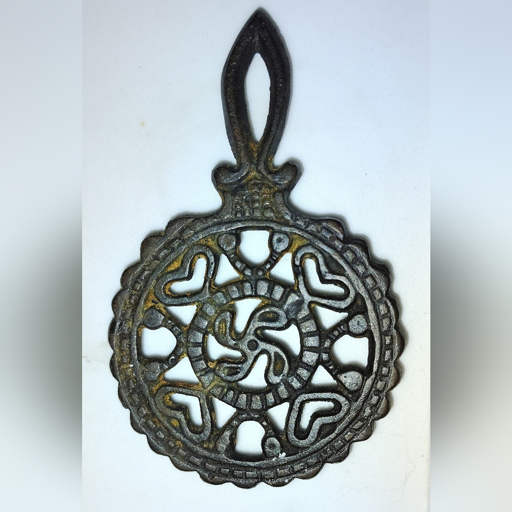 Vintage Black Wrought Iron Mini Trivit